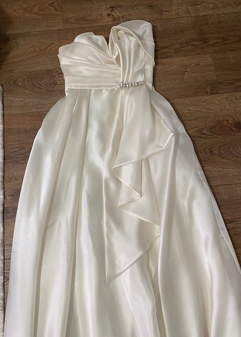 Beyaz Straplez abiye - Görsel 3