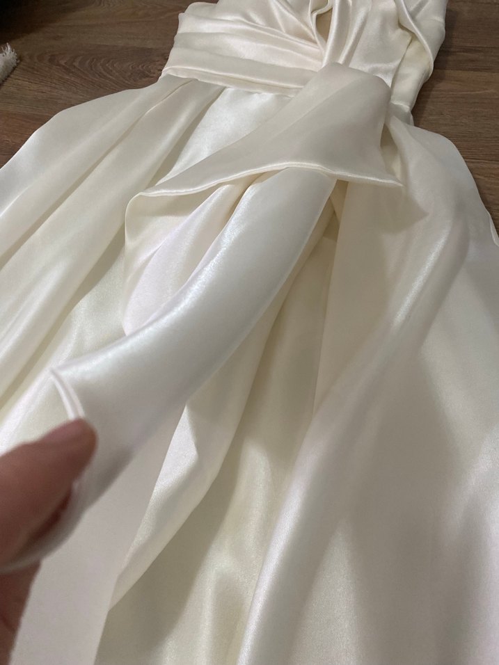 Beyaz Straplez abiye - Görsel 5