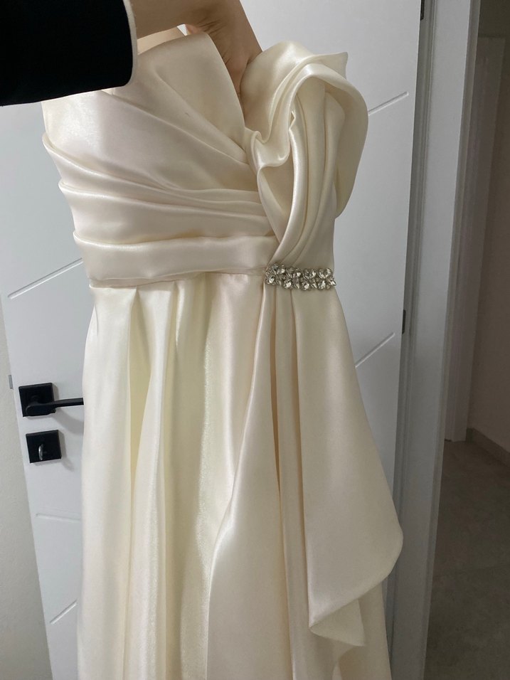 Beyaz Straplez abiye - Görsel 2