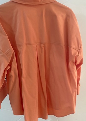 Düğmeli, kısa kollu, pastel turuncu gömlek - Görsel 8