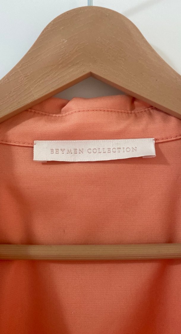 Düğmeli, kısa kollu, pastel turuncu gömlek - Görsel 2