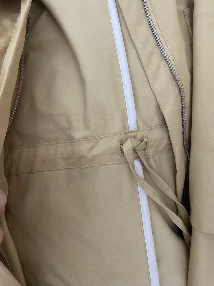 Sarıiçten Kemerli Uzun Kadın Trençkot - Görsel 4