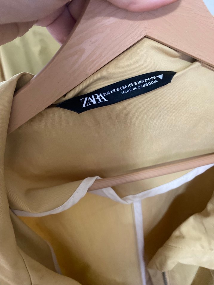 Sarıiçten Kemerli Uzun Kadın Trençkot - Görsel 2