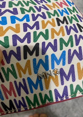 Renkli Fermuarlı Pop Kültür Telefon Kılıfı - Görsel 3