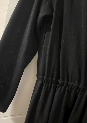 Siyah Uzun Drapeli V Yaka Elbise - Görsel 3