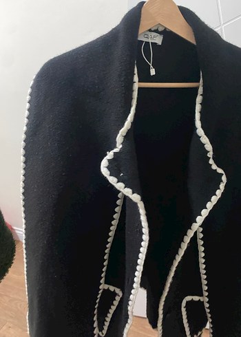 Düğmeli Siyah Kadın Yün Kaban - Görsel 3