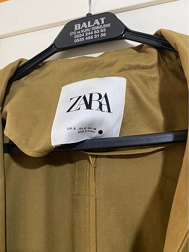 Zara Zara trençkot