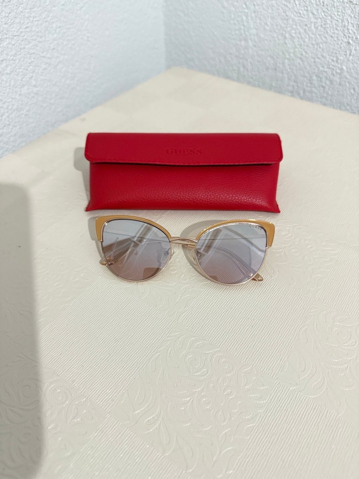 Guess marka Şeffaf Bej Kadın Güneş Gözlüğü - Görsel 4