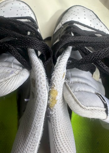 Nike Beyaz Siyah Spor Ayakkabı Velcro Detaylı