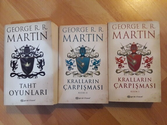 Game of thrones ilk üç kitabı -George R.R MARTİN Taht Oyunları