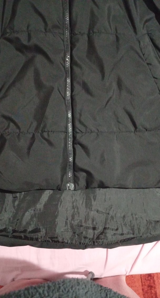 kapüşonu siyah kadın mont - Görsel 4