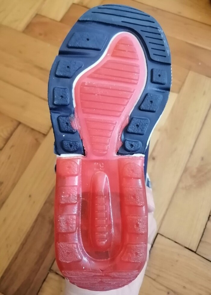 Marvel spor ayakkabı  - Görsel 2