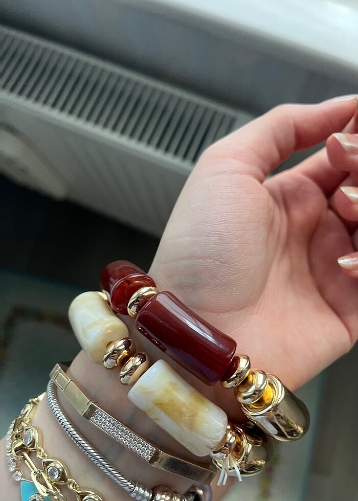 zara model reçine ikili bileklik kutulu - Görsel 3