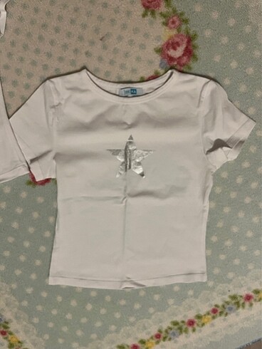 m Beden baby tee crop disco star girl