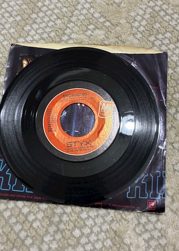 Mr robot 45lik - Görsel 3