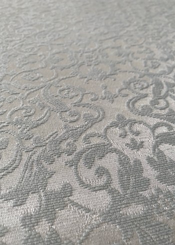 Yeşil Nakışlı Beyaz Yatak Örtüsü - Görsel 3