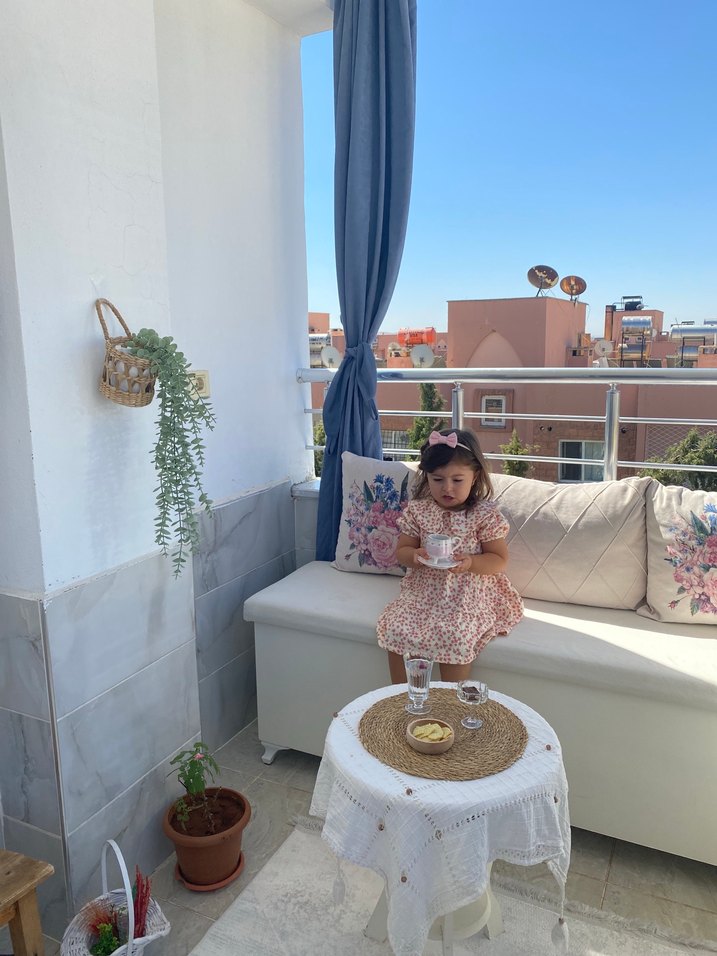 Pembe Pofuduk Kız Çocuk Elbisesi V Yakalı - Görsel 2