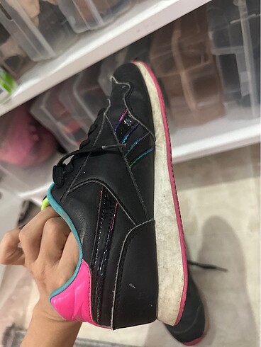 34 Beden çeşitli Renk Reebok kız çocuk spor ayakkabı