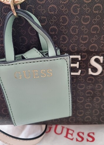 Guess Guess askılı çanta