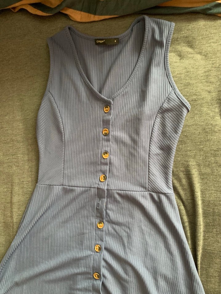 Düğmeli V Yakalı Midi Boy Mavi Kadın Elbise - Görsel 2