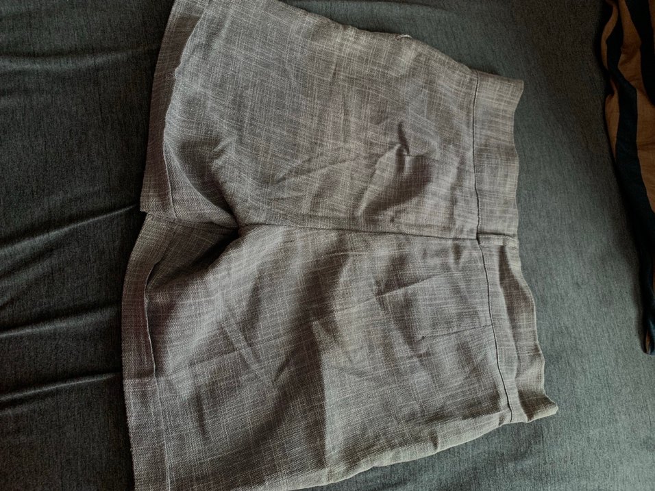 Düğmeli Bej Keten Mini Şort - Görsel 2