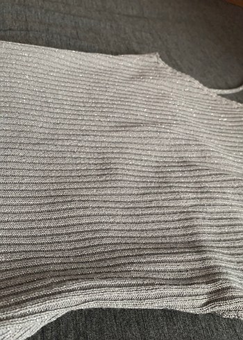 Kadın Gri İnce Askılı simli triko üst - Görsel 2