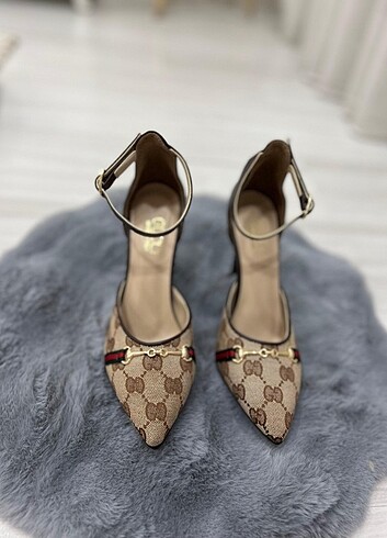 Gucci 36 topuklu