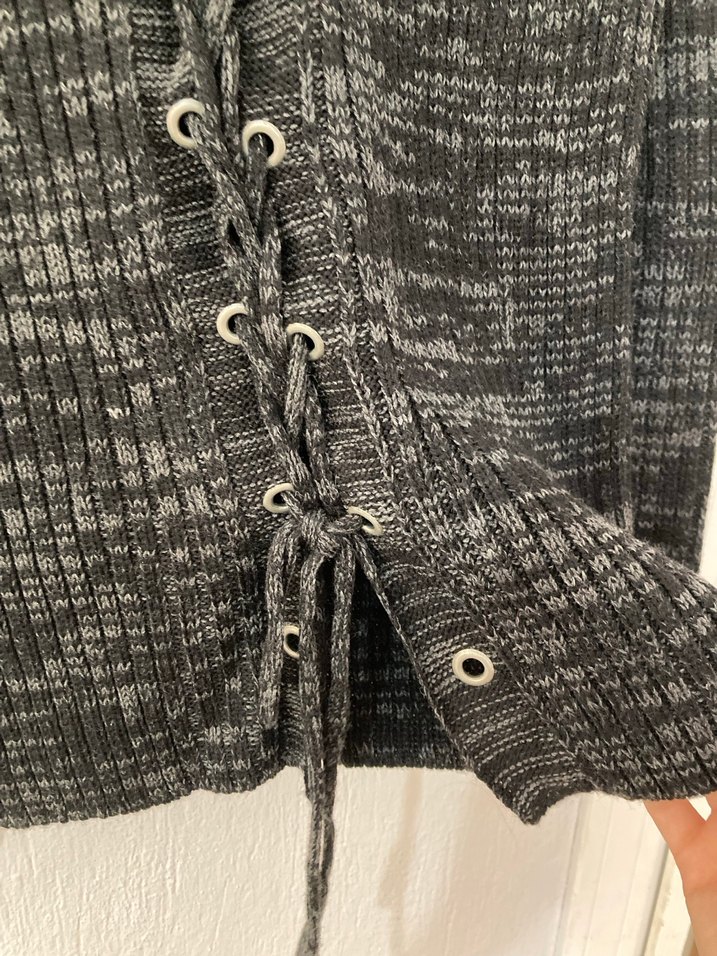 Gri Kadın Örgü Yün Kazak - Görsel 3