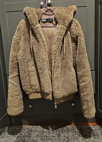 xs Beden camel Renk Zara kürk ceket