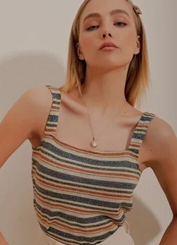 Askılı crop bluz
