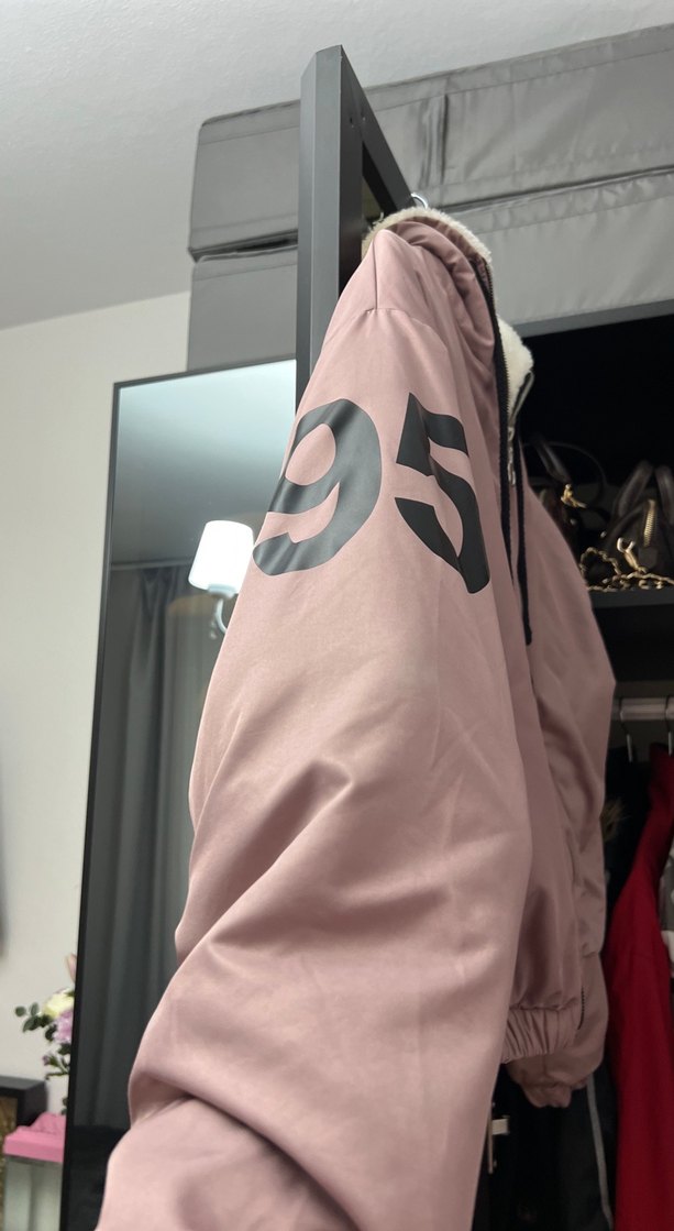 Kadın Pembe Yumuşak Kumaşlı Fermuarlı Ceket - Görsel 2