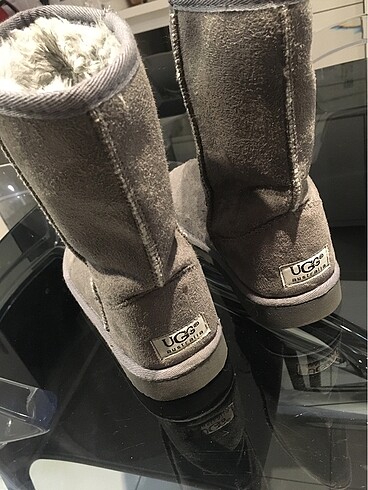 Diğer Ugg gunluk botu