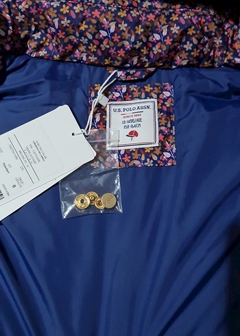 Bordo Kapüşonlu Desenli Kız çocuk Şişme Yelek - Görsel 4