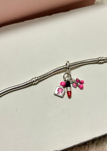 Pembe barbie Kadın Charm - Görsel 2