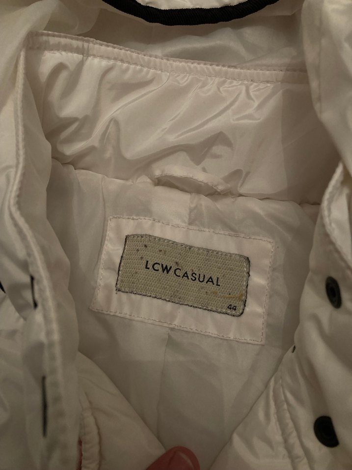 Beyaz Fermuarlı Kadın Kışlık Mont - Görsel 2