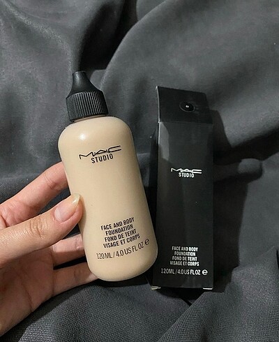 Mac face and body fondöten