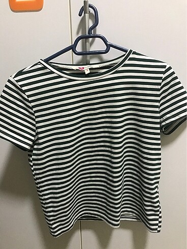 çizgili tshirt