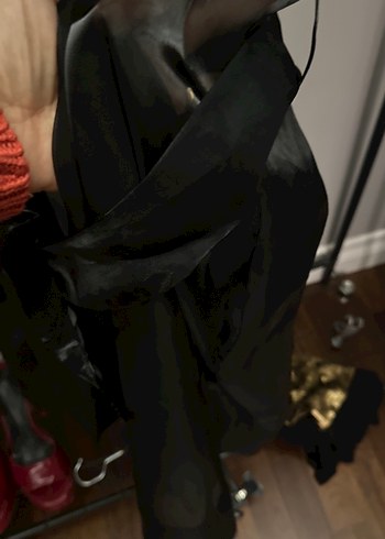 Siyah Kemerli Kolsuz Uzun Trench Coat - Görsel 10