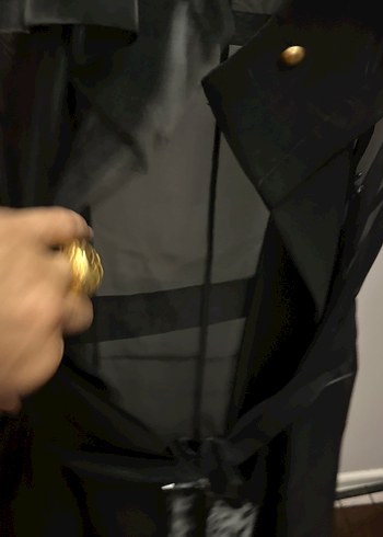 Siyah Kemerli Kolsuz Uzun Trench Coat - Görsel 6