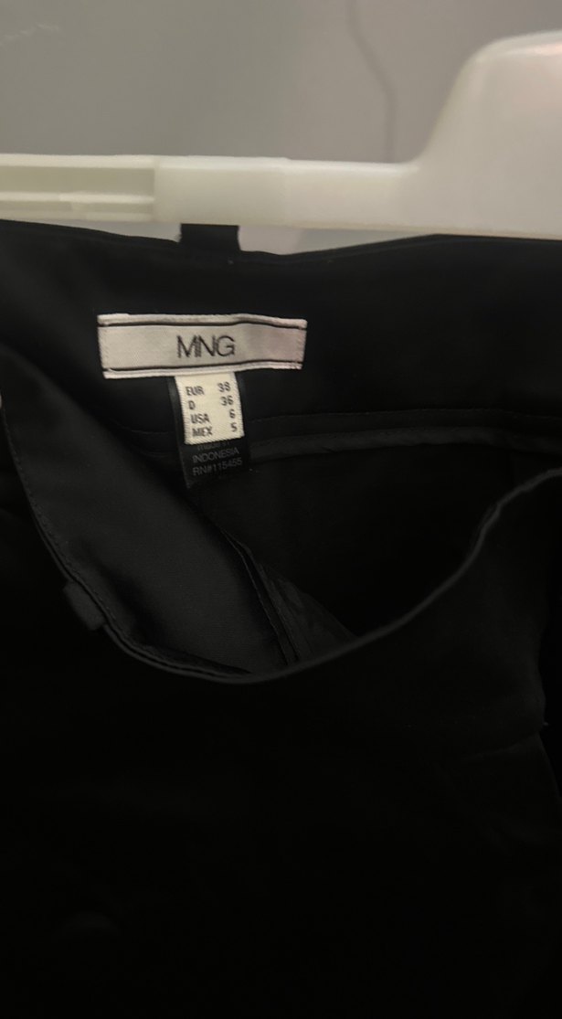 Mango Kadın Siyah saten Midi Kumaş Pantolon - Görsel 5