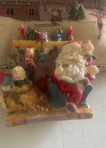 Renkli Noel Baba ve Çocuk Figürü - Görsel 3