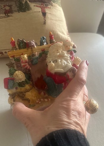 Renkli Noel Baba ve Çocuk Figürü - Görsel 8