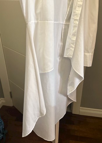 Drapeli Beyaz Keten Midi Kadın Gömlek - Görsel 5