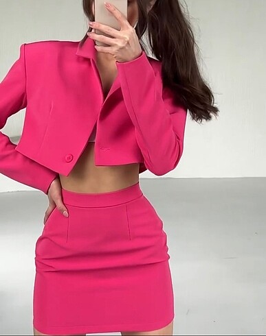 Pembe Crop Blazer & Etek