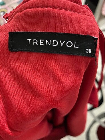Trendyol & Milla Midi boy elbise