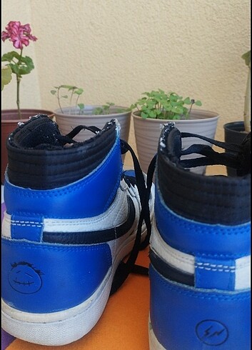 37 Beden orjinal nike ayakkabı