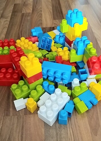 Eğitici büyük lego
