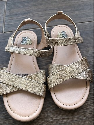 H&M sandalet