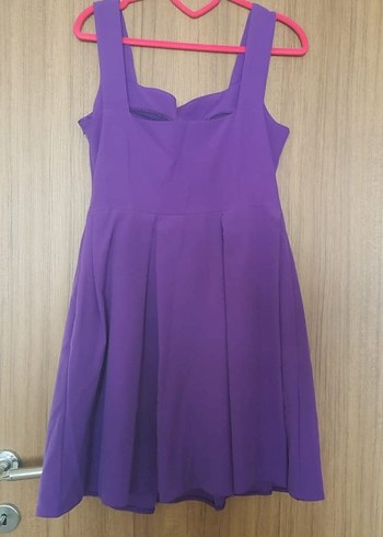 Mor V Yaka Piliseli Midi Elbise - Görsel 2