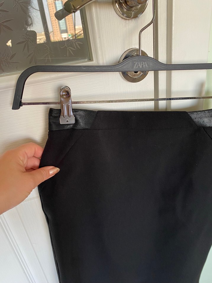 Deri Kemer detaylı Siyah Deri Kalem Etek - Görsel 2